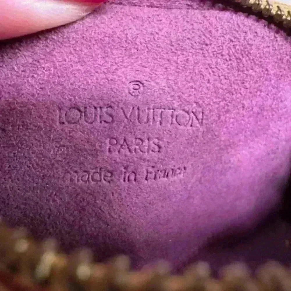 π₯π₯ Authentic Louis Vuitton Yellow Epi Mini Papillon LV Wristlet/Tote/Bag - Picture 11 of 14